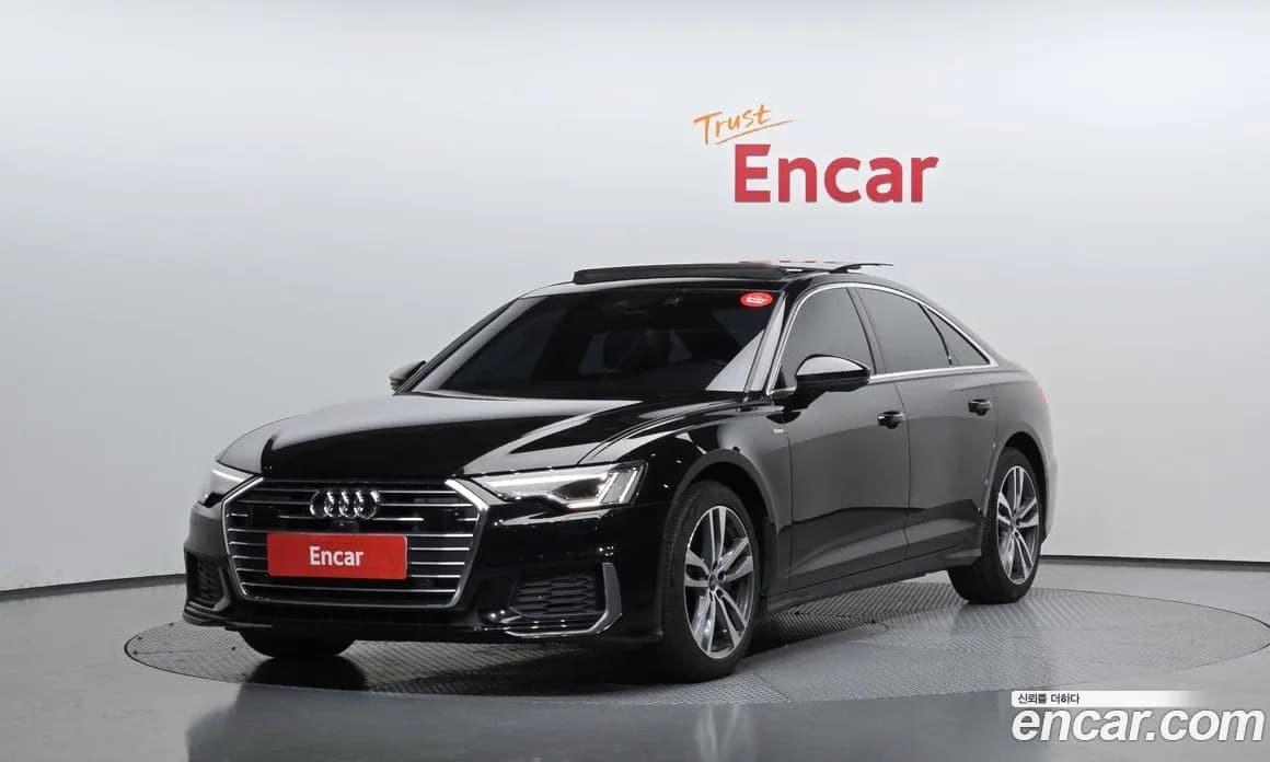 سيارة Audi معروضة من أوتوبان
